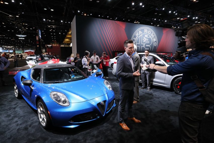 2020 Alfa Romeo 4C Spider Italia - Front Three-Quarter Wallpaper 850x567 #6