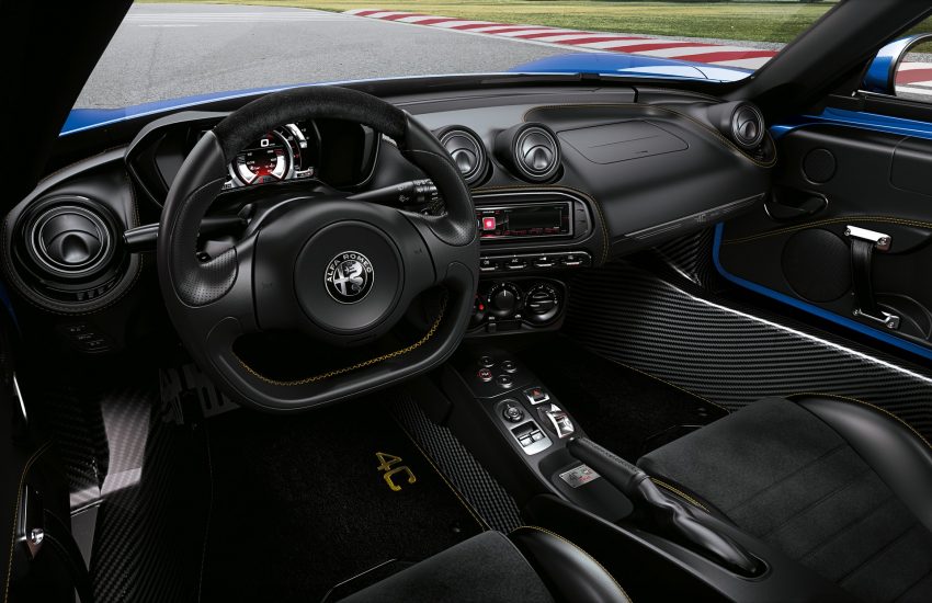 2020 Alfa Romeo 4C Spider Italia - Interior Wallpaper 850x550 #4
