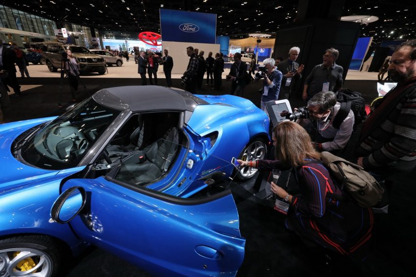 2020 Alfa Romeo 4C Spider Italia - Presentation Wallpaper 850x567 #15