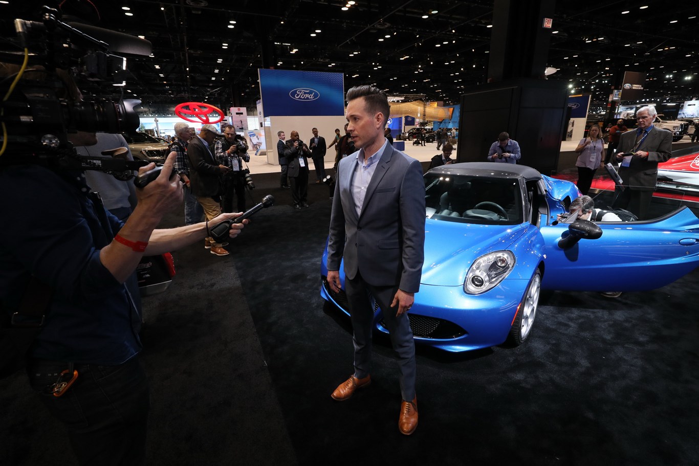 Download 2020 Alfa Romeo 4C Spider Italia - Presentation HD Wallpaper 1366x911 #17