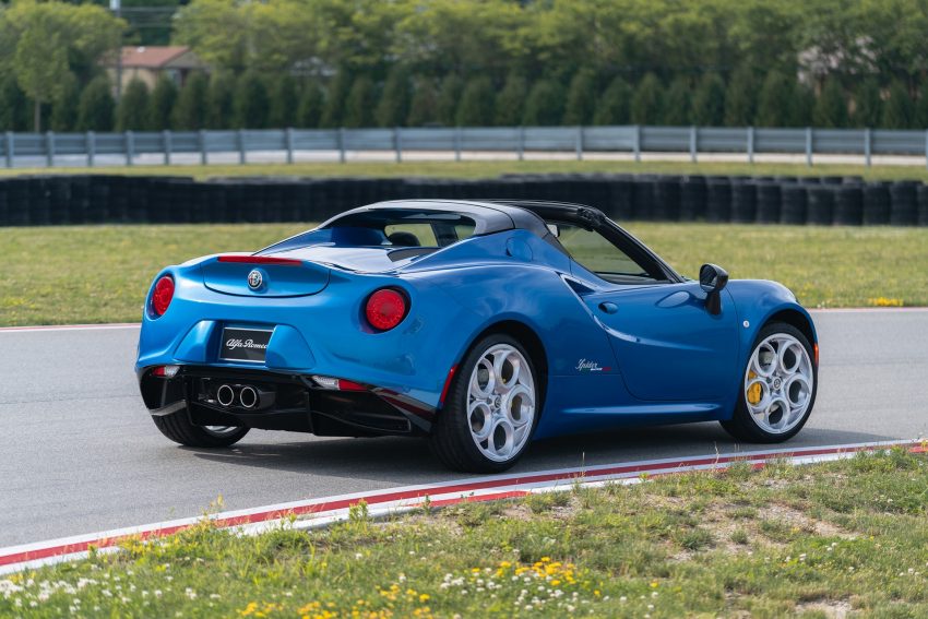 2020 Alfa Romeo 4C Spider Italia - Rear Three-Quarter Wallpaper 850x567 #2