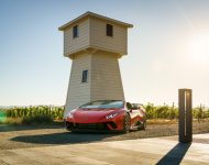 2019 Lamborghini Huracán Performante Spyder - Front Three-Quarter Wallpaper 190x150