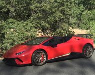 2019 Lamborghini Huracán Performante Spyder - Front Three-Quarter Wallpaper 190x150