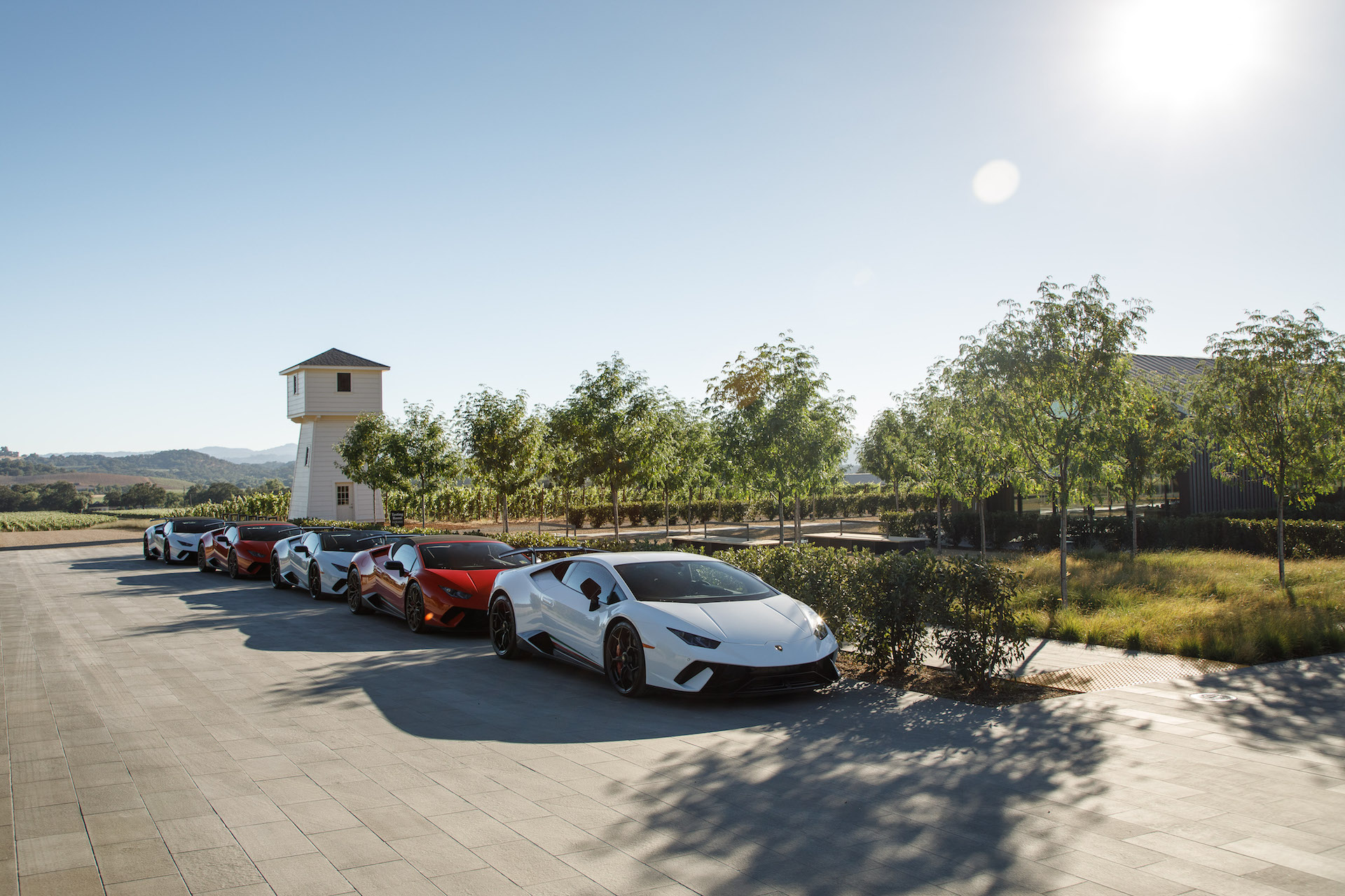 Download 2019 Lamborghini Huracán Performante Spyder - Front Three-Quarter HD Wallpaper 1920x1280 #30