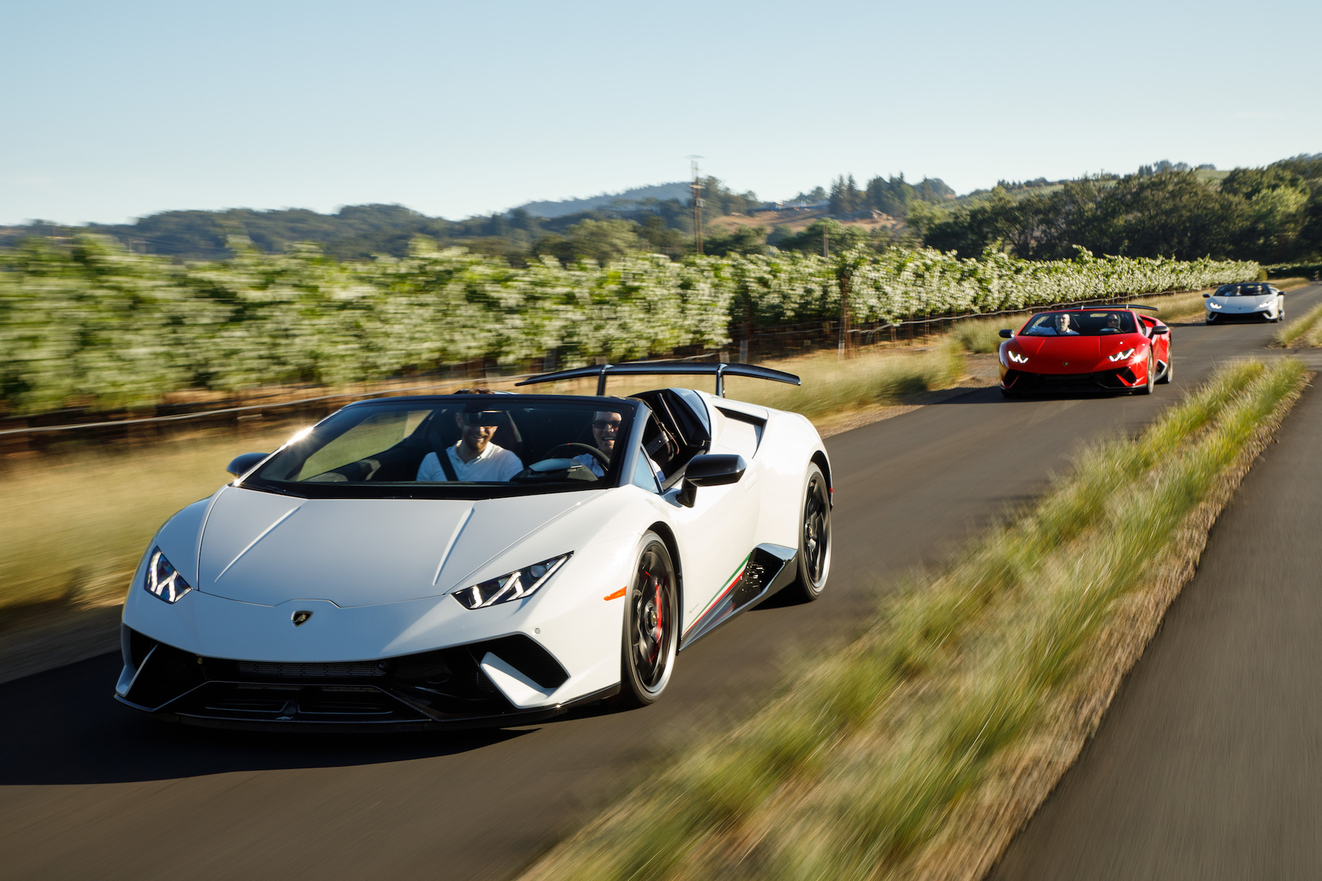 Download 2019 Lamborghini Huracán Performante Spyder - Front Three-Quarter HD Wallpaper 1920x1280 #42