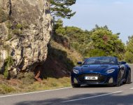 2020 Aston Martin DBS Superleggera Volante - Front Three-Quarter Wallpaper 190x150