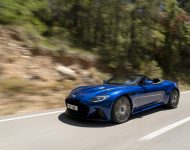 2020 Aston Martin DBS Superleggera Volante - Front Three-Quarter Wallpaper 190x150
