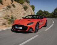 2020 Aston Martin DBS Superleggera Volante - Front Three-Quarter Wallpaper 190x150
