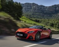 2020 Aston Martin DBS Superleggera Volante - Front Three-Quarter Wallpaper 190x150