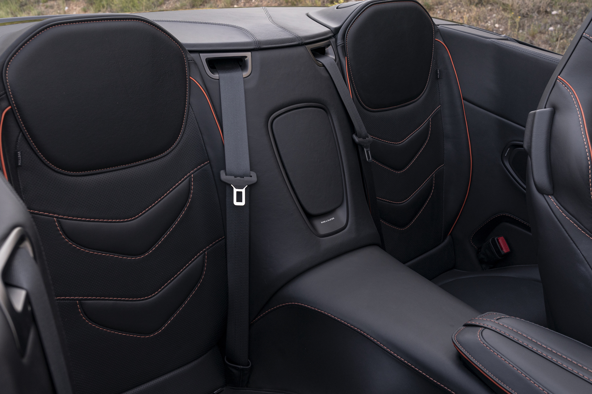 Download 2020 Aston Martin DBS Superleggera Volante - Interior, Seats HD Wallpaper 1920x1280 #72