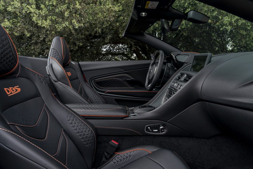 2020 Aston Martin DBS Superleggera Volante - Interior Wallpaper 850x567 #32