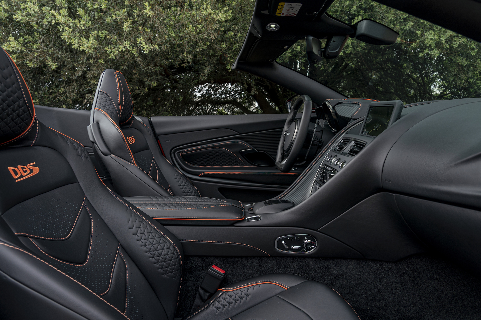 Download 2020 Aston Martin DBS Superleggera Volante - Interior HD Wallpaper 1920x1280 #32