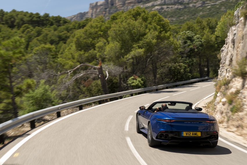 2020 Aston Martin DBS Superleggera Volante - Rear Wallpaper 850x567 #54