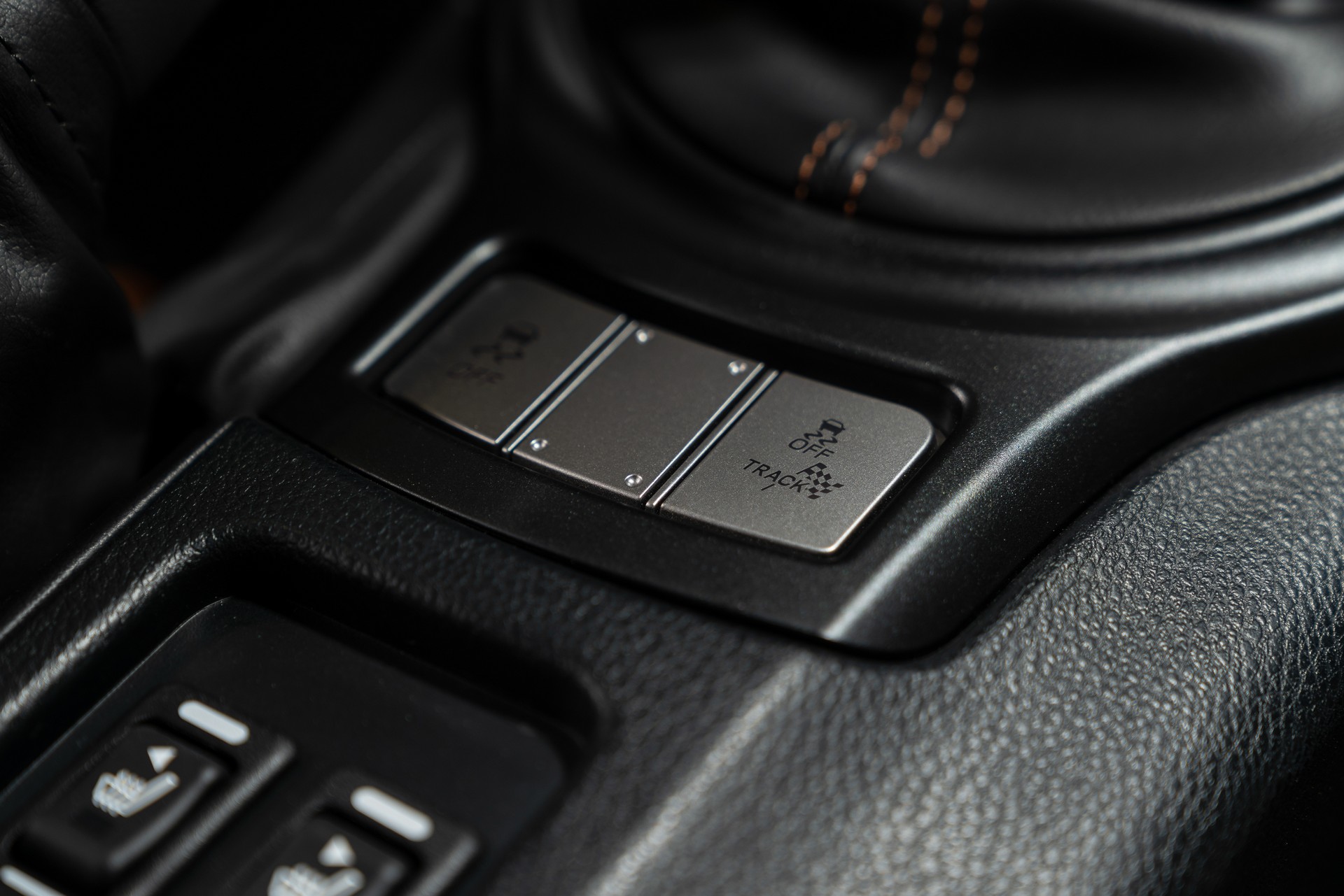 Download 2020 Toyota 86 Limited Hakone Edition - Central Console HD Wallpaper 1920x1281 #18