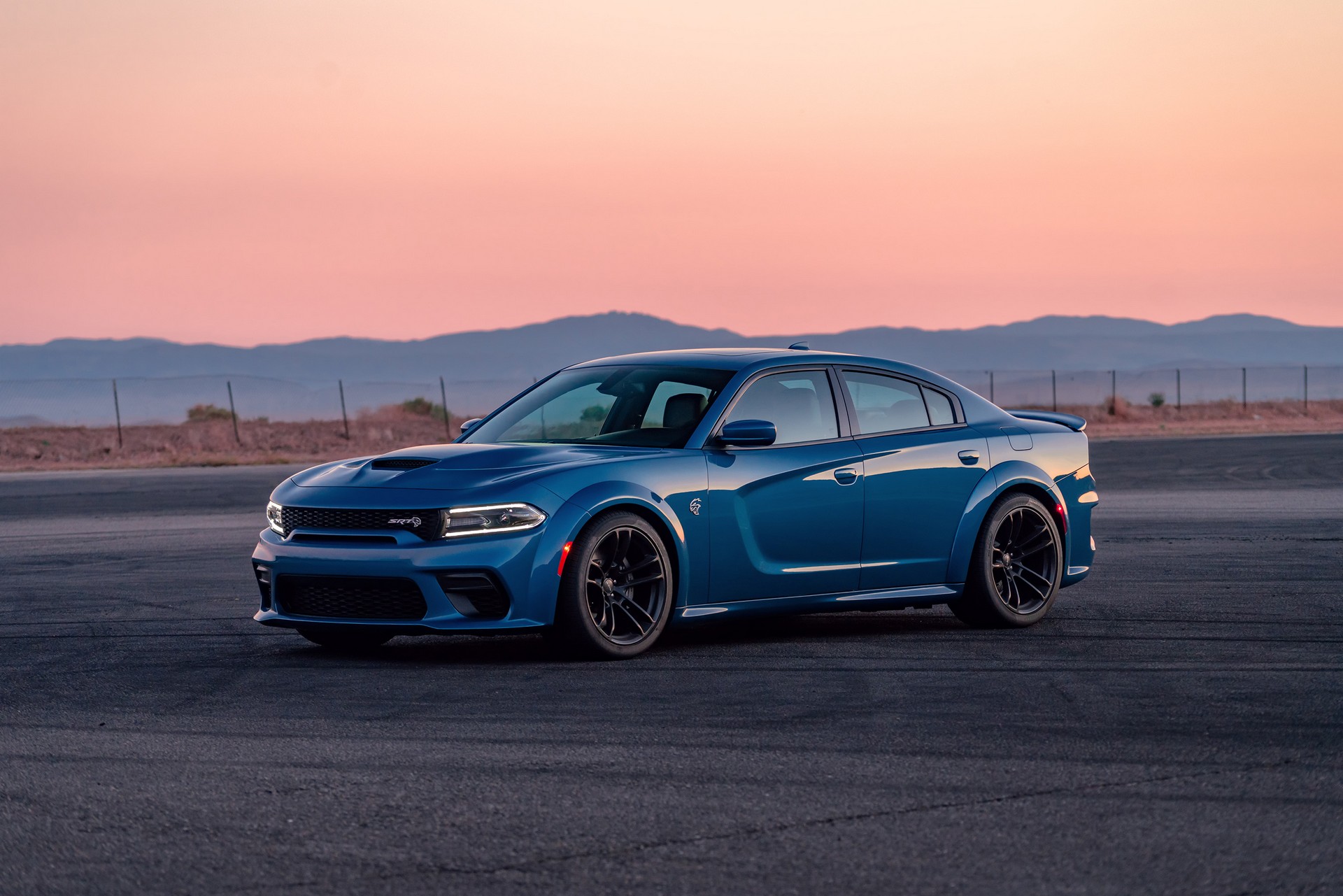 Download 2020 Dodge Charger SRT Hellcat Widebody - Front Three-Quarter HD Wallpaper 1920x1281 #8
