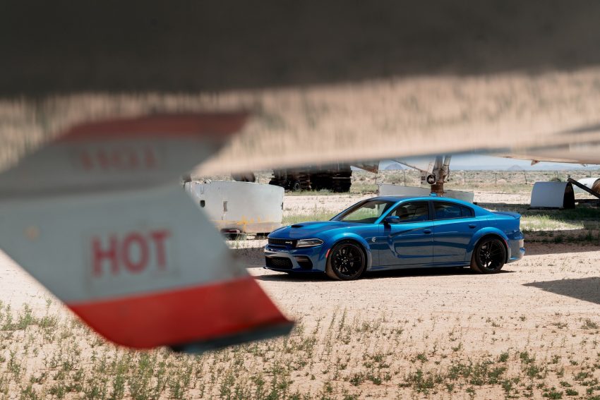 2020 Dodge Charger SRT Hellcat Widebody - Front Three-Quarter Wallpaper 850x567 #38