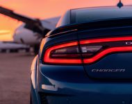 2020 Dodge Charger SRT Hellcat Widebody - Tail Light Wallpaper 190x150