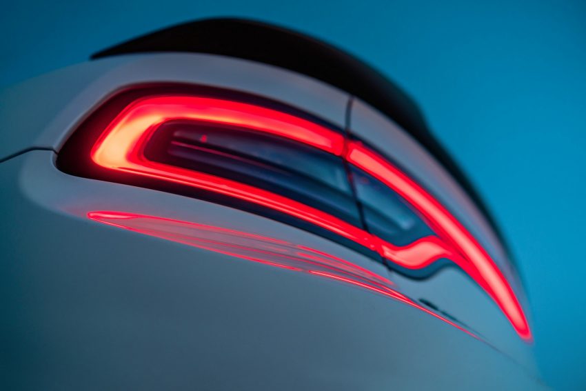 2020 Dodge Charger SRT Hellcat Widebody - Tail Light Wallpaper 850x567 #74