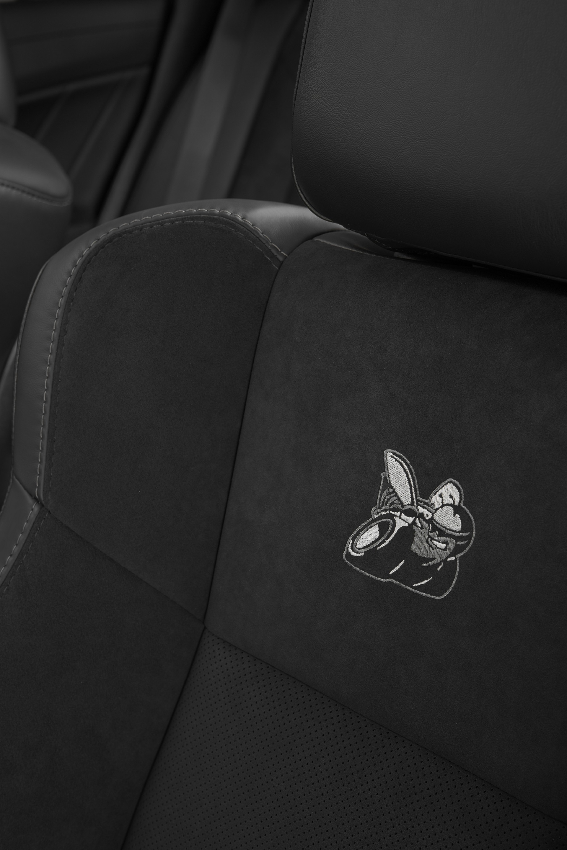 Download 2020 Dodge Charger Scat Pack Widebody - Interior, Seats HD Phone Wallpaper 1920x2880 #71