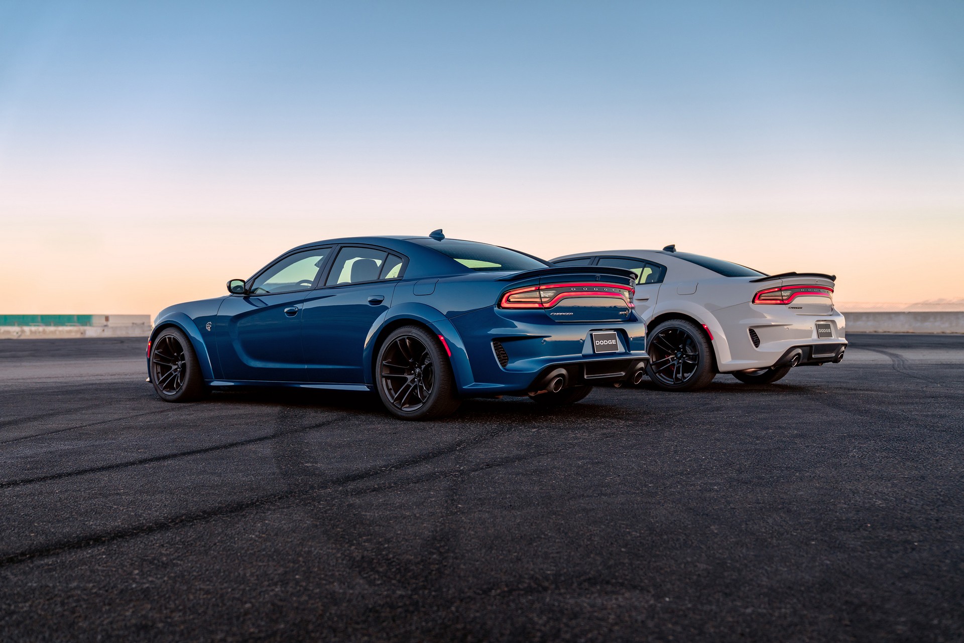 Download 2020 Dodge Charger Scat Pack Widebody - Rear Three-Quarter HD Wallpaper 1920x1281 #15