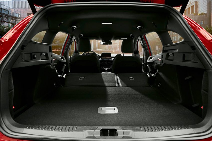 2020 Ford Focus ST Wagon - Trunk Wallpaper 850x567 #12