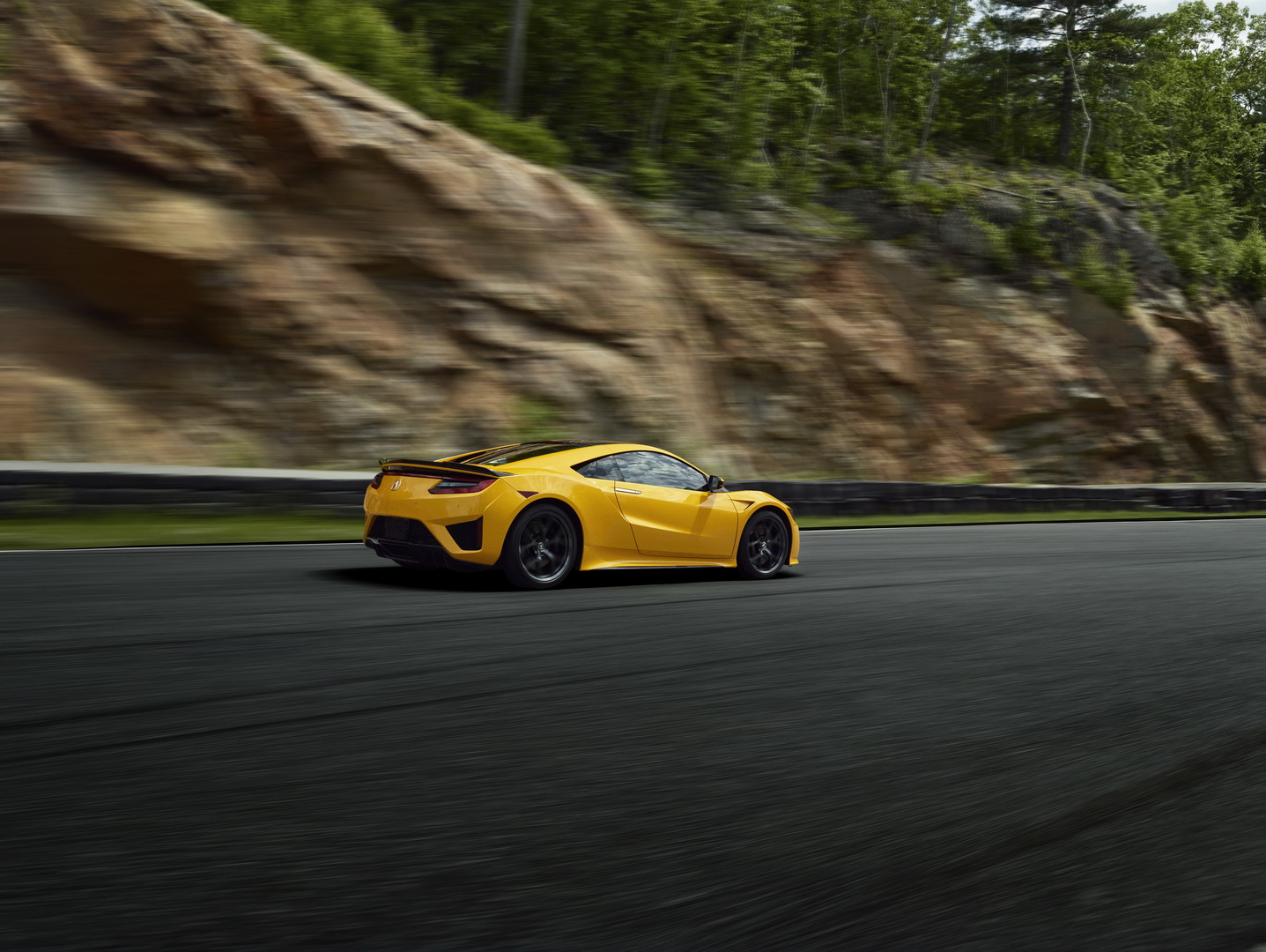 Download 2020 Acura NSX - Rear Three-Quarter HD Wallpaper 1437x1080 #8
