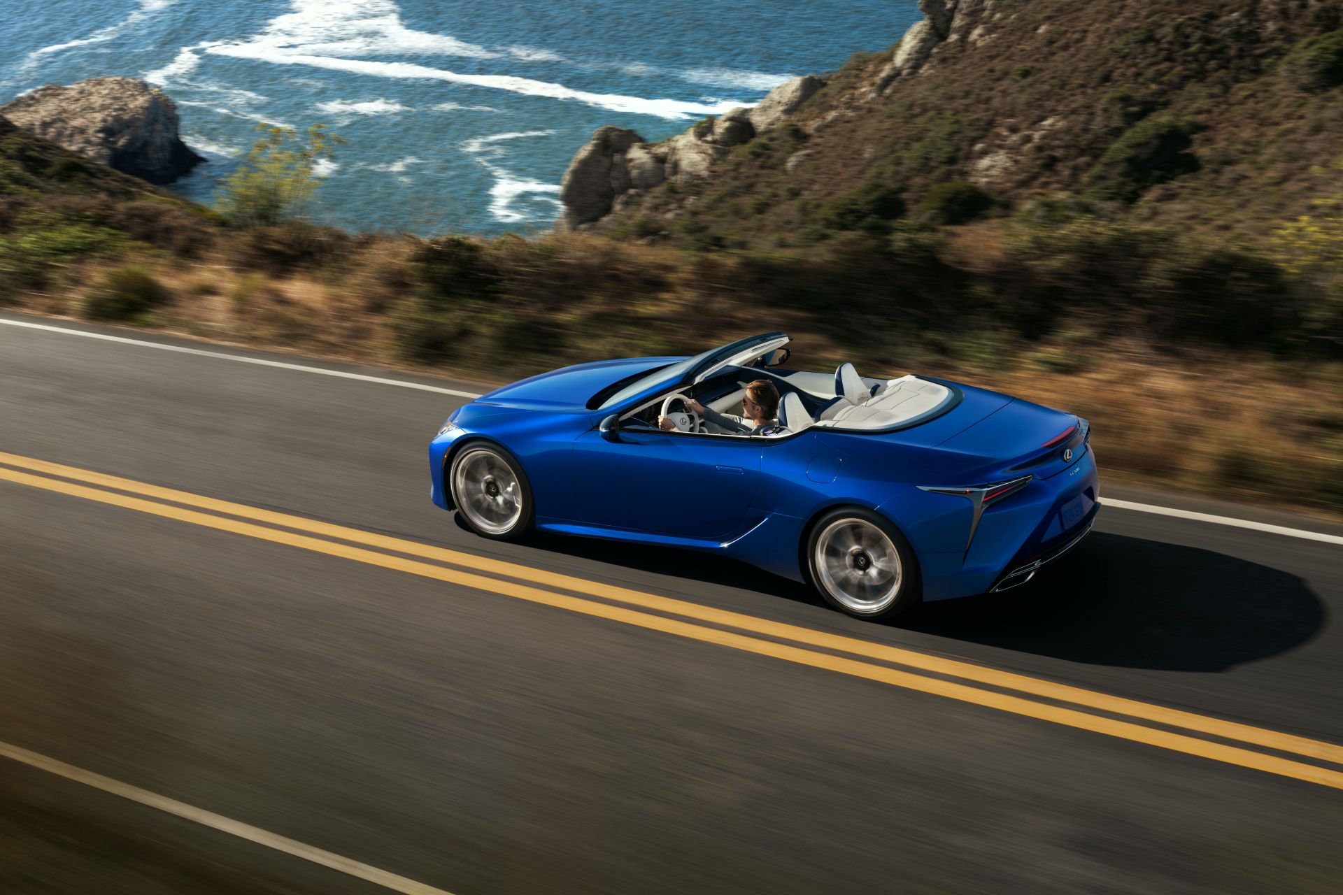 Download 2021 Lexus LC 500 Convertible - Rear Three-Quarter HD Wallpaper 1920x1280 #3