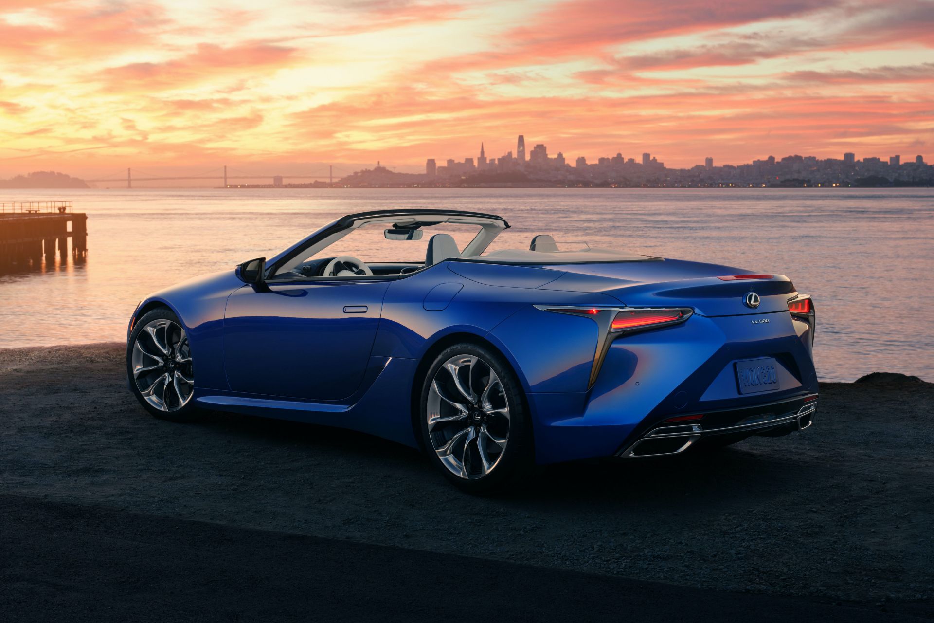 Download 2021 Lexus LC 500 Convertible - Rear Three-Quarter HD Wallpaper 1920x1280 #6