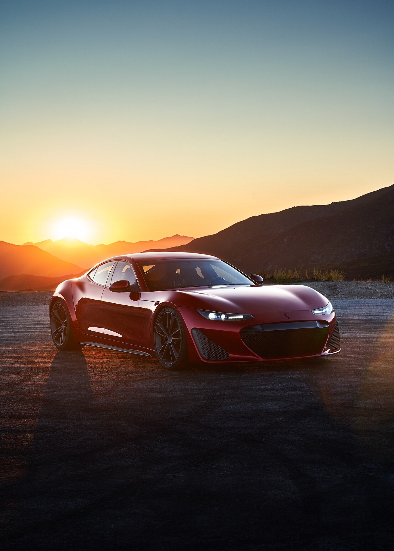 Download 2020 Drako GTE - Front Three-Quarter HD Phone Wallpaper 1371x1920 #12