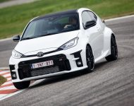 2021 Toyota GR Yaris - Front Three-Quarter Wallpaper 190x150