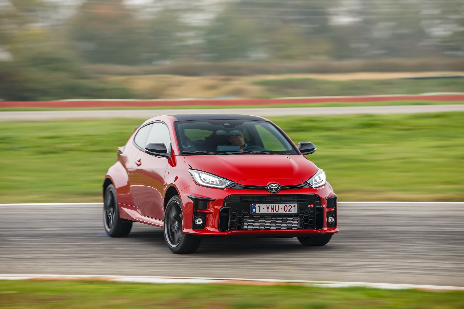 Download 2021 Toyota GR Yaris - Front Three-Quarter HD Wallpaper 1920x1280 #98