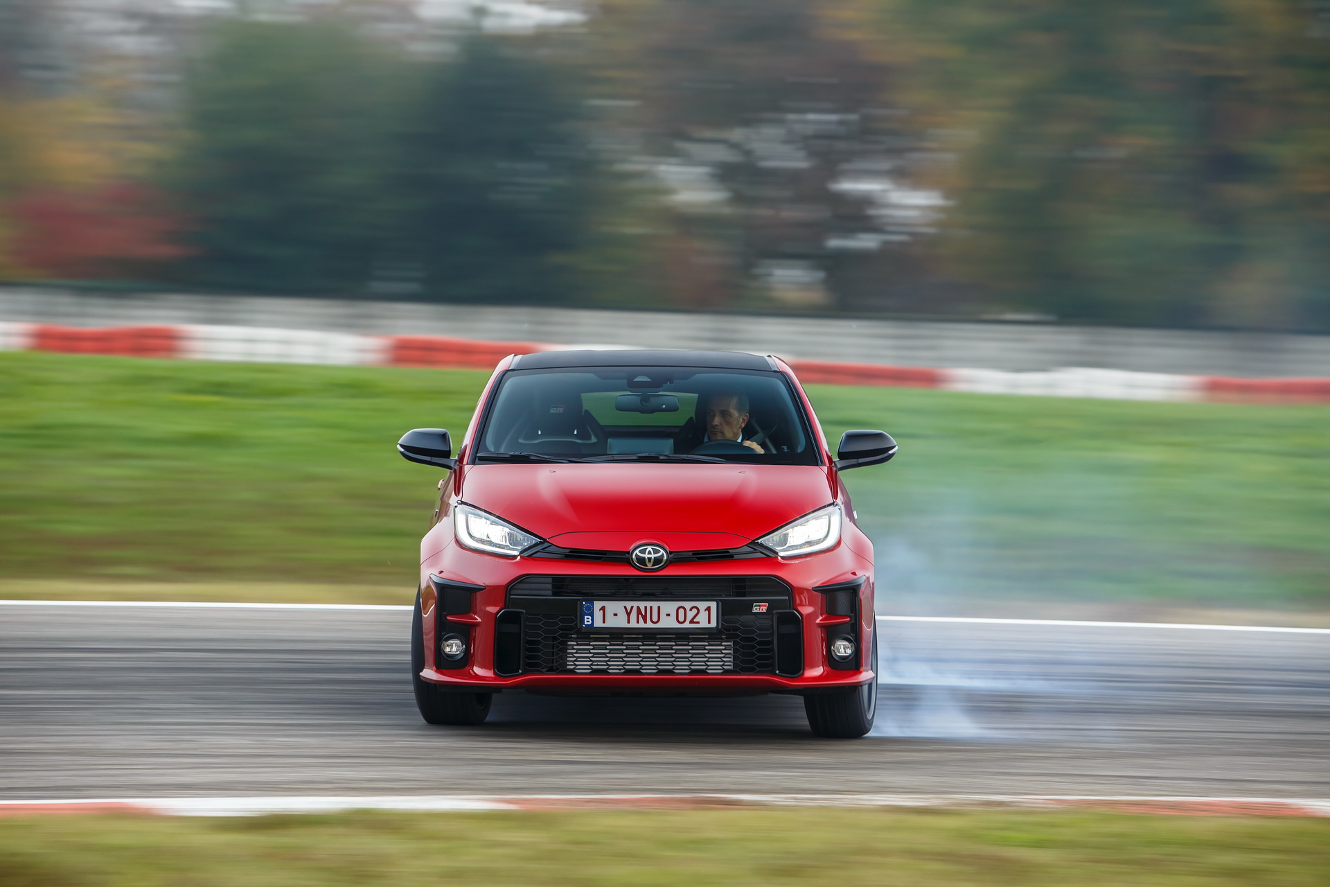 Download 2021 Toyota GR Yaris - Front HD Wallpaper 1920x1280 #99