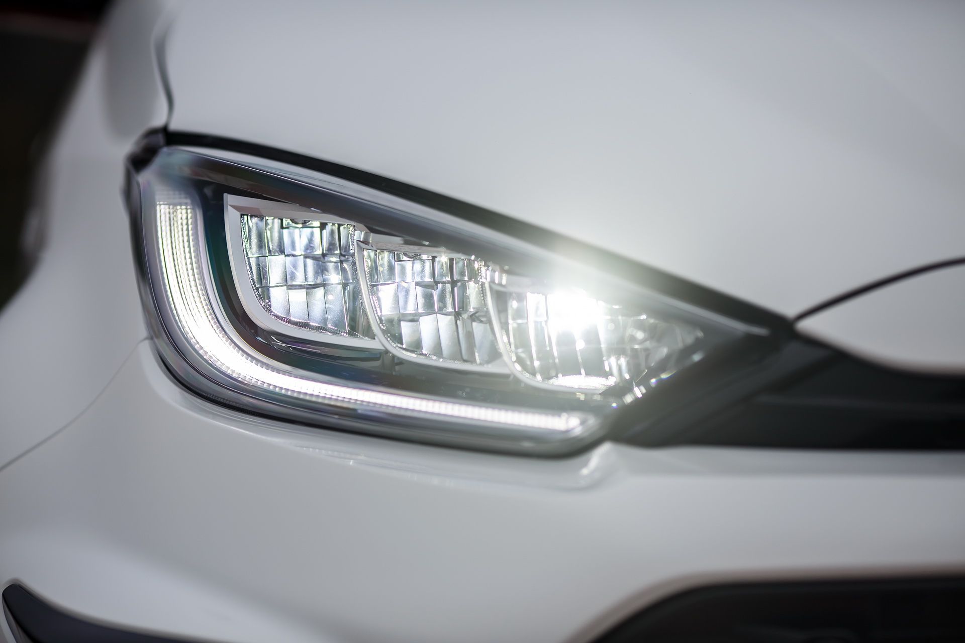 Download 2021 Toyota GR Yaris - Headlight HD Wallpaper 1920x1280 #157