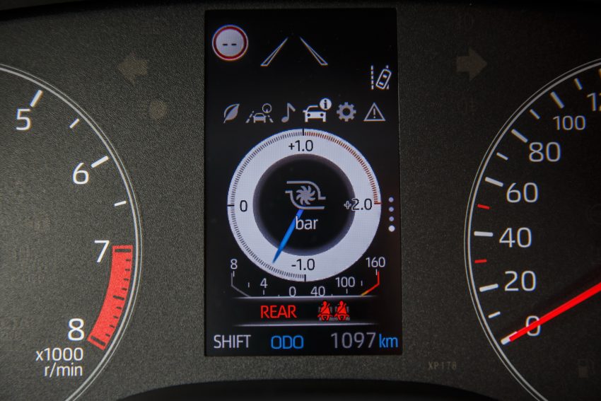 2021 Toyota GR Yaris - Instrument Cluster Wallpaper 850x567 #170