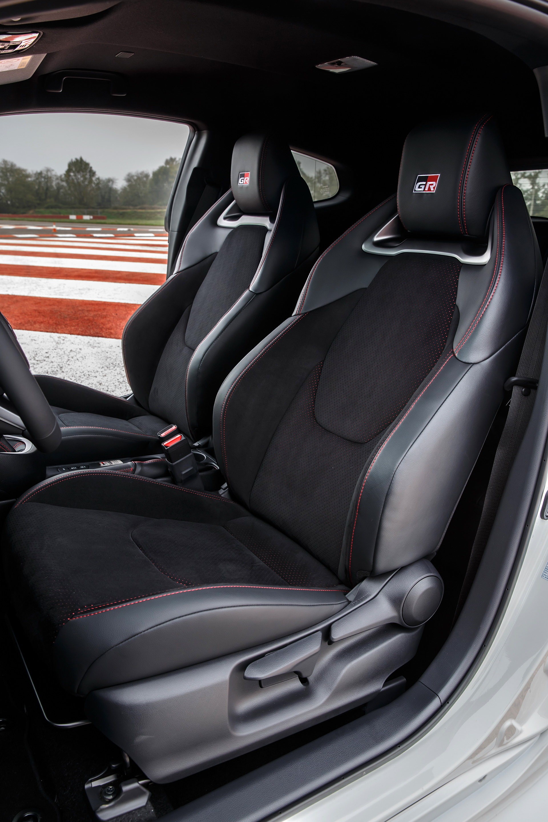 Download 2021 Toyota GR Yaris - Interior, Front Seats HD Phone Wallpaper 1920x2880 #186