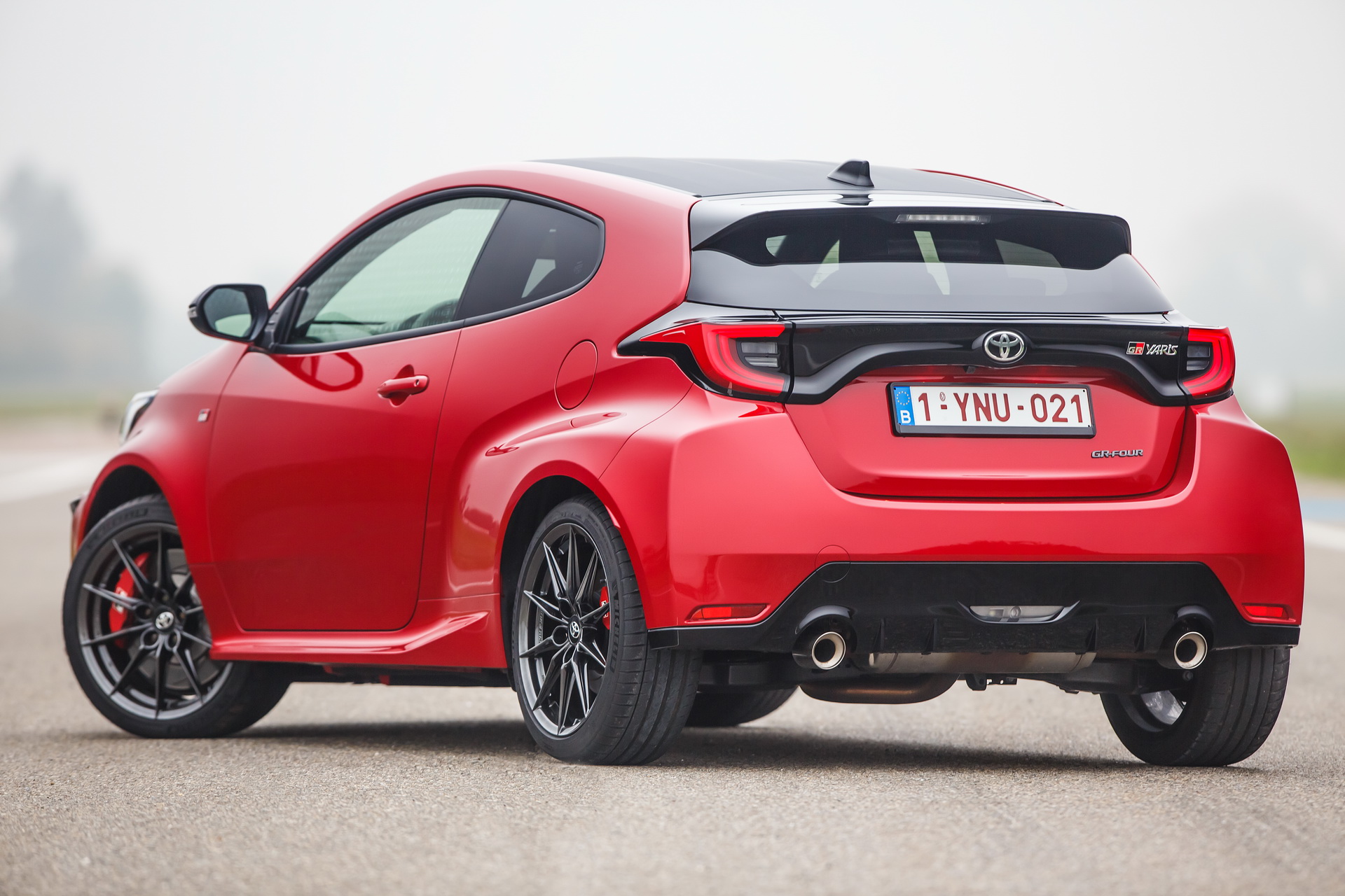 Download 2021 Toyota GR Yaris - Rear Three-Quarter HD Wallpaper 1920x1280 #145