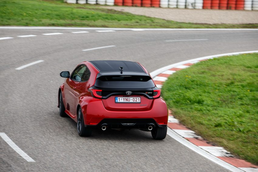 2021 Toyota GR Yaris - Rear Wallpaper 850x567 #87
