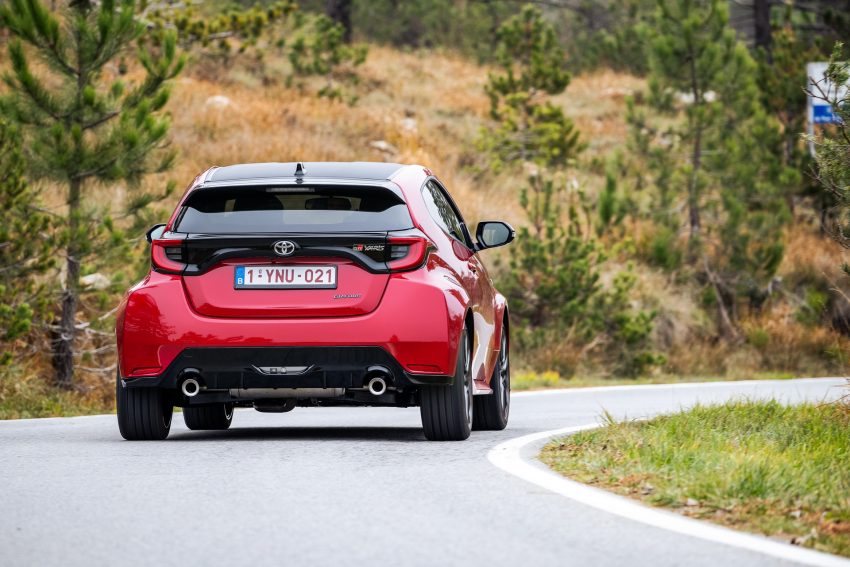 2021 Toyota GR Yaris - Rear Wallpaper 850x567 #47