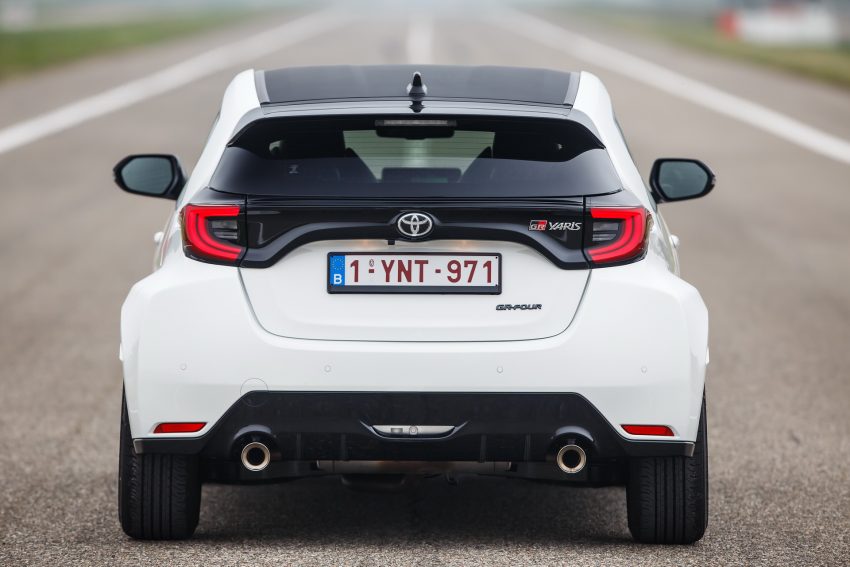 2021 Toyota GR Yaris - Rear Wallpaper 850x567 #130