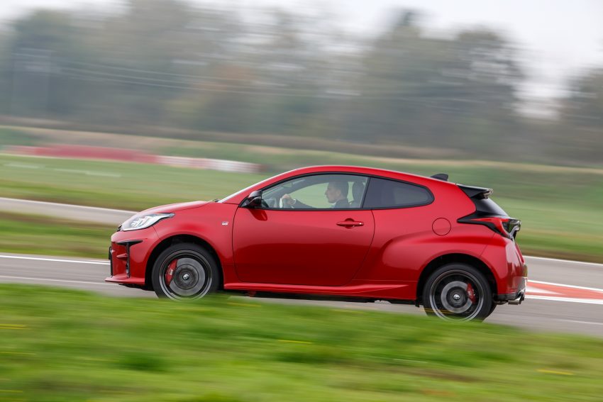 2021 Toyota GR Yaris - Side Wallpaper 850x567 #77