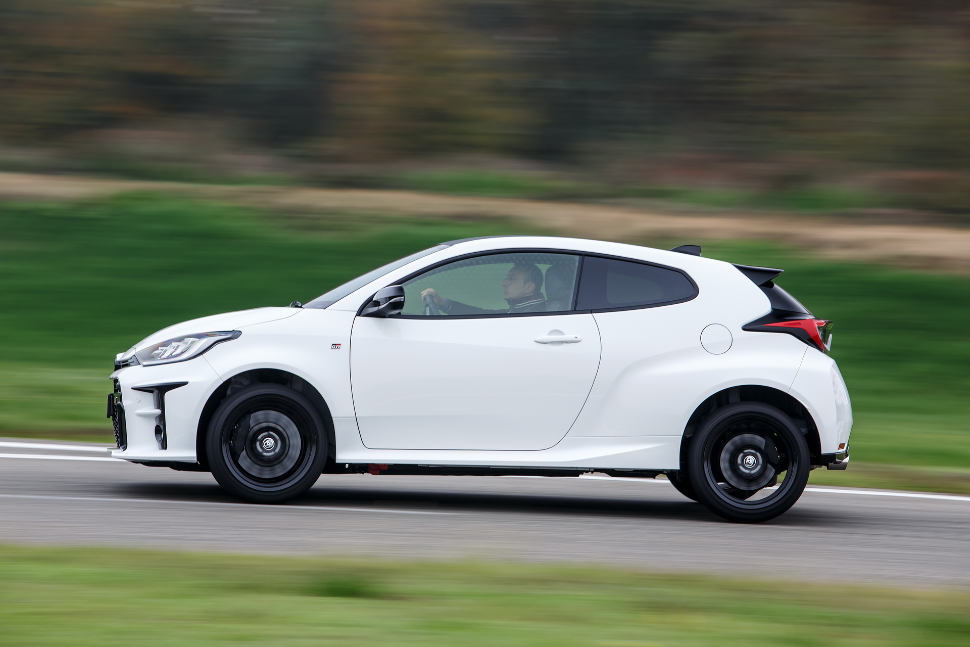 Download 2021 Toyota GR Yaris - Side HD Wallpaper 1920x1280 #114