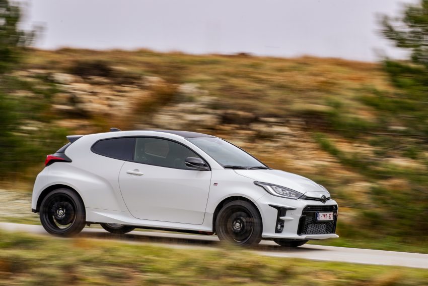 2021 Toyota GR Yaris - Side Wallpaper 850x567 #73