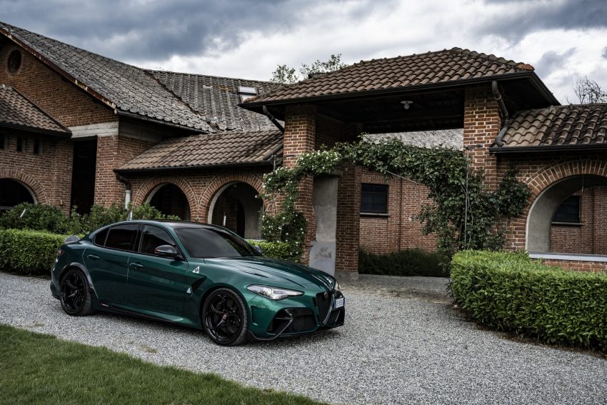 2021 Alfa Romeo Giulia GTA - Front Three-Quarter Wallpaper 850x567 #50