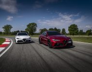 2021 Alfa Romeo Giulia GTA - Front Three-Quarter Wallpaper 190x150