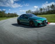 2021 Alfa Romeo Giulia GTA - Front Three-Quarter Wallpaper 190x150