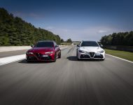2021 Alfa Romeo Giulia GTA - Front Wallpaper 190x150