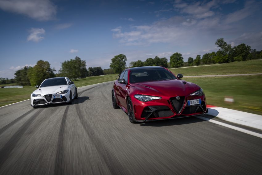 2021 Alfa Romeo Giulia GTA - Front Wallpaper 850x567 #30