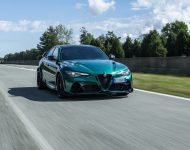 2021 Alfa Romeo Giulia GTA - Front Wallpaper 190x150