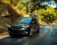 2021 Chrysler Pacifica Limited S - Front Wallpaper 190x150