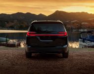 2021 Chrysler Pacifica Limited S - Rear Wallpaper 190x150